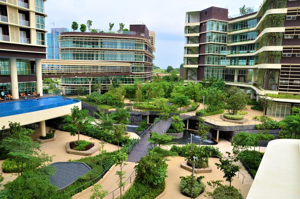 Holi Afiniti Themed Suites Nusajaya  Exterior foto