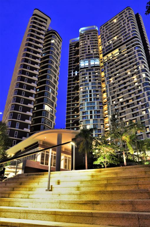 Holi Afiniti Themed Suites Nusajaya  Exterior foto